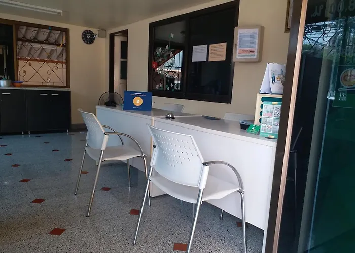 Merit Mansion מלון 5*