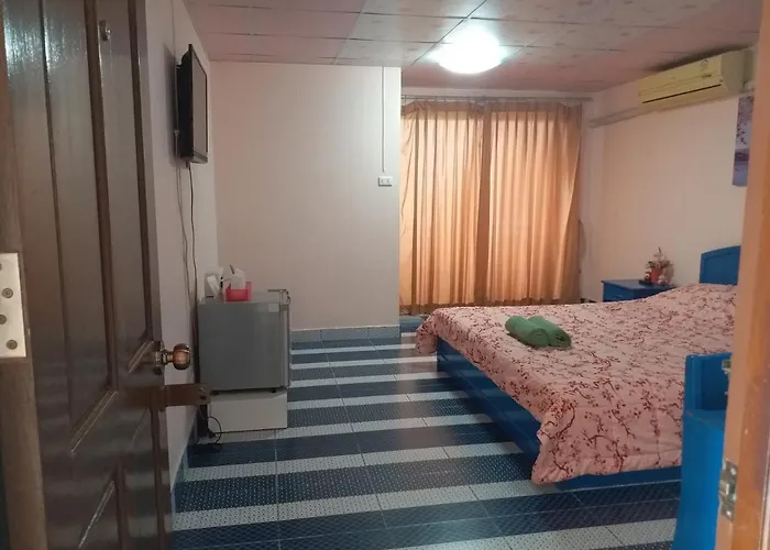 מלון Merit Mansion 5*